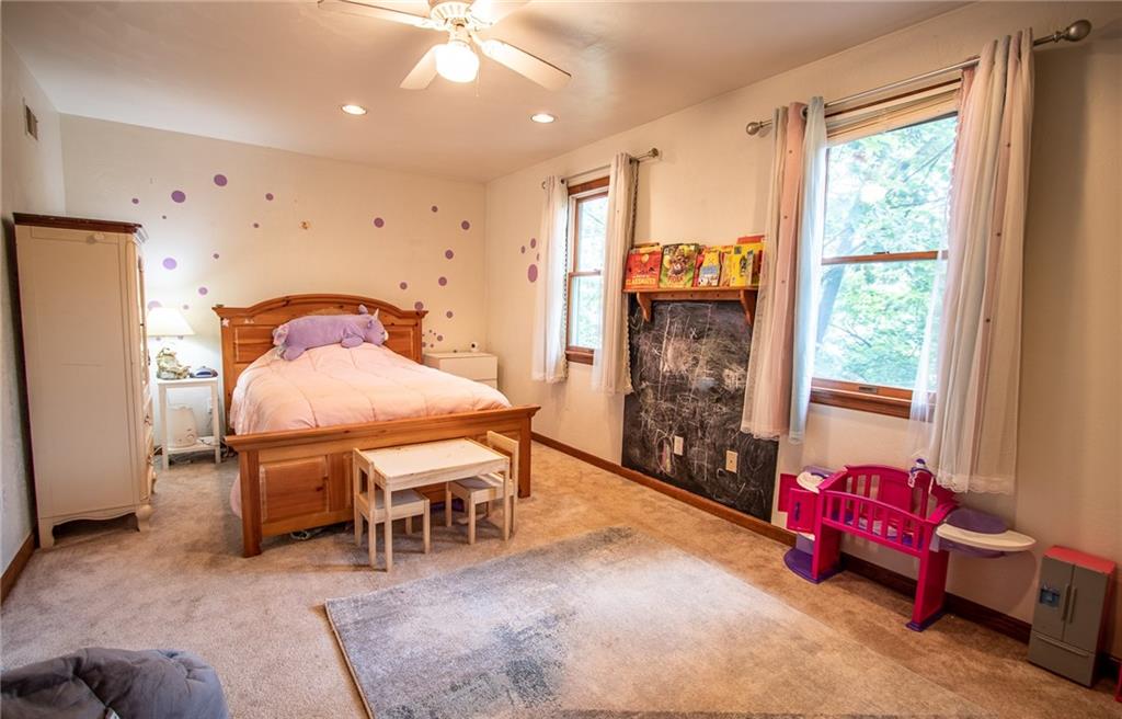 357 Inwood Road Trafford, PA 15085 - Photo 12 of 23