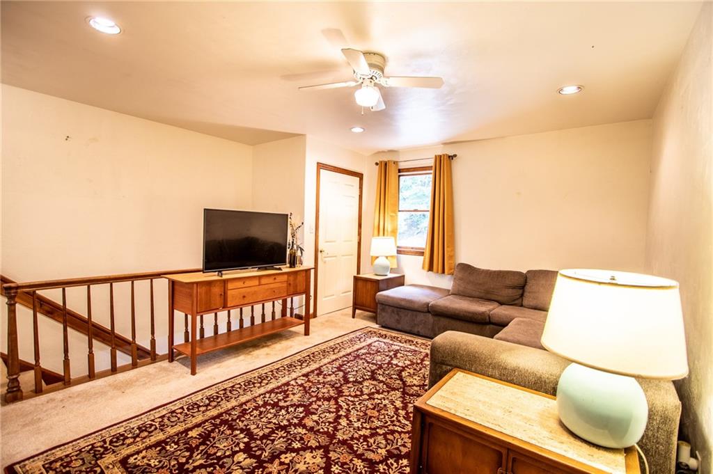 357 Inwood Road Trafford, PA 15085 - Photo 15 of 23