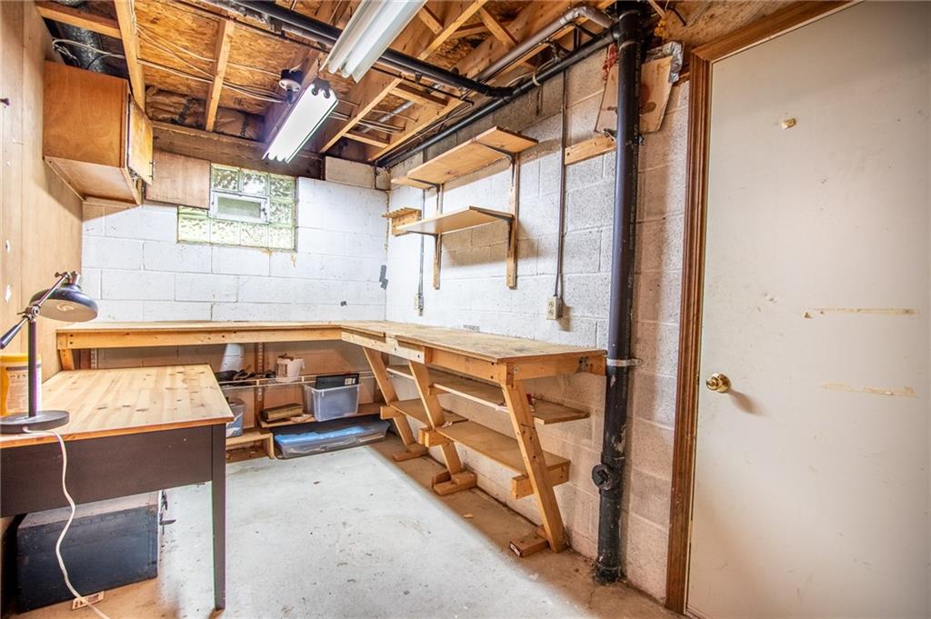 357 Inwood Road Trafford, PA 15085 - Photo 20 of 23