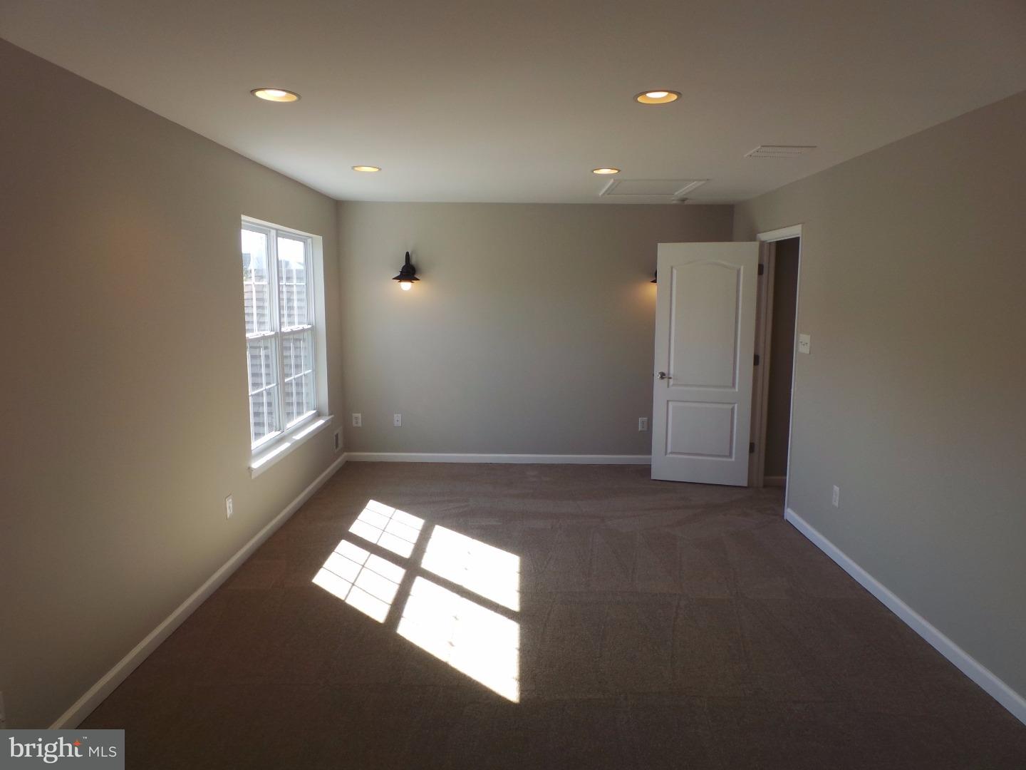 24 Cayuga Road Bordentown, NJ 08505 - Photo 14 of 23 Gallery Image 14