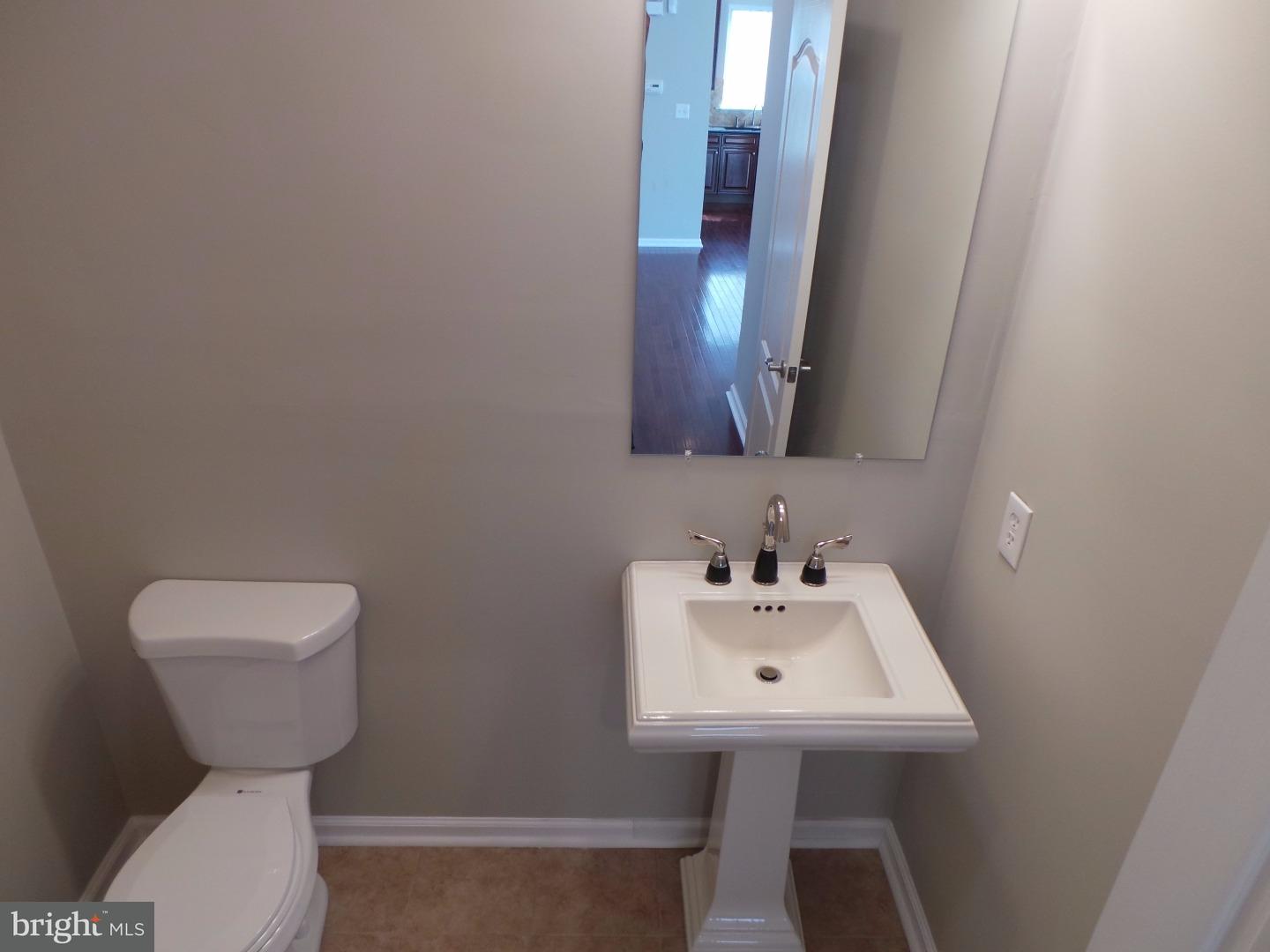 24 Cayuga Road Bordentown, NJ 08505 - Photo 6 of 23 Gallery Image 6