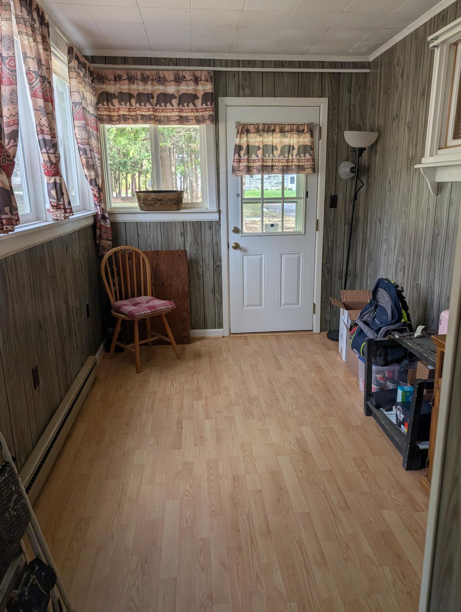 92 Arnold Road Plattsburgh, NY 12901 - Photo 4 of 32 4