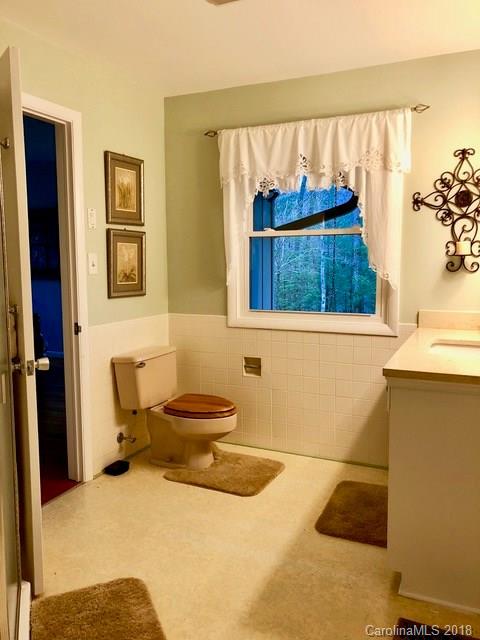 761 Cardinal Road Brevard, NC 28712 - Photo 17 of 18 Gallery Image 17