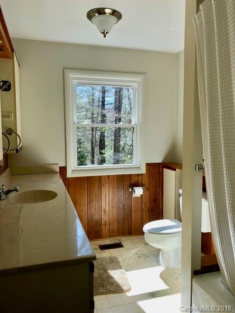 761 Cardinal Road Brevard, NC 28712 - Photo 7 of 18 Gallery Image 7