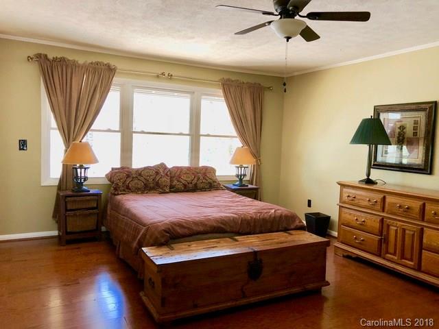 761 Cardinal Road Brevard, NC 28712 - Photo 9 of 18 Gallery Image 9