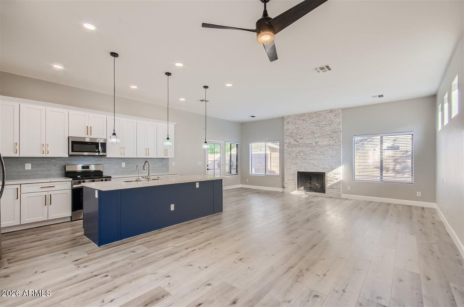 658 East Ranch Road Gilbert, AZ 85296 - Photo 11 of 27 658 e ranch rd - Web Quality - 011 - 15