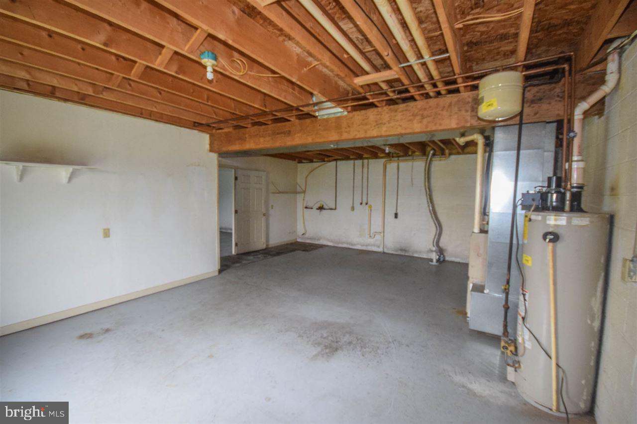 4085 Board Road Manchester, PA 17345 - Photo 18 of 24 Gallery Image 18