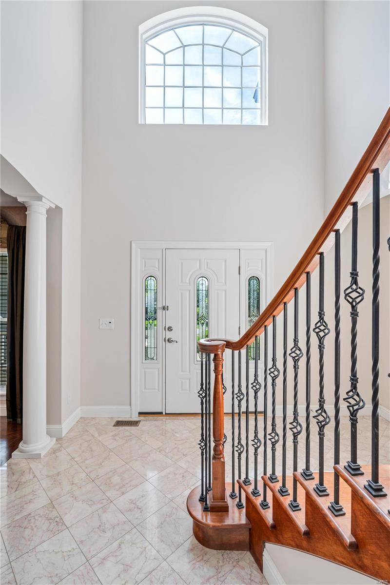 4979 Ambs Road St. Louis, MO 63128 - Photo 2 of 45