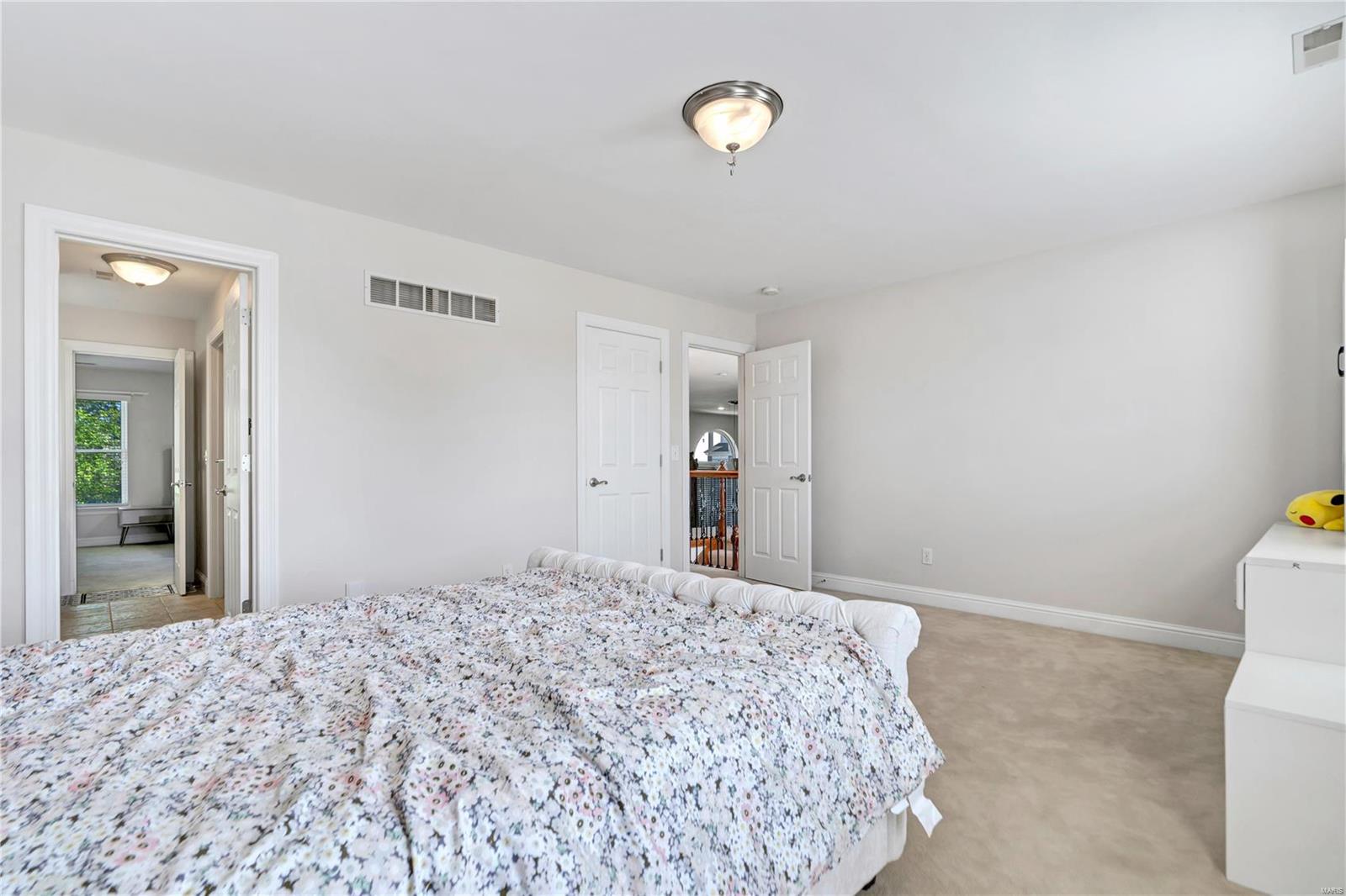 4979 Ambs Road St. Louis, MO 63128 - Photo 28 of 45