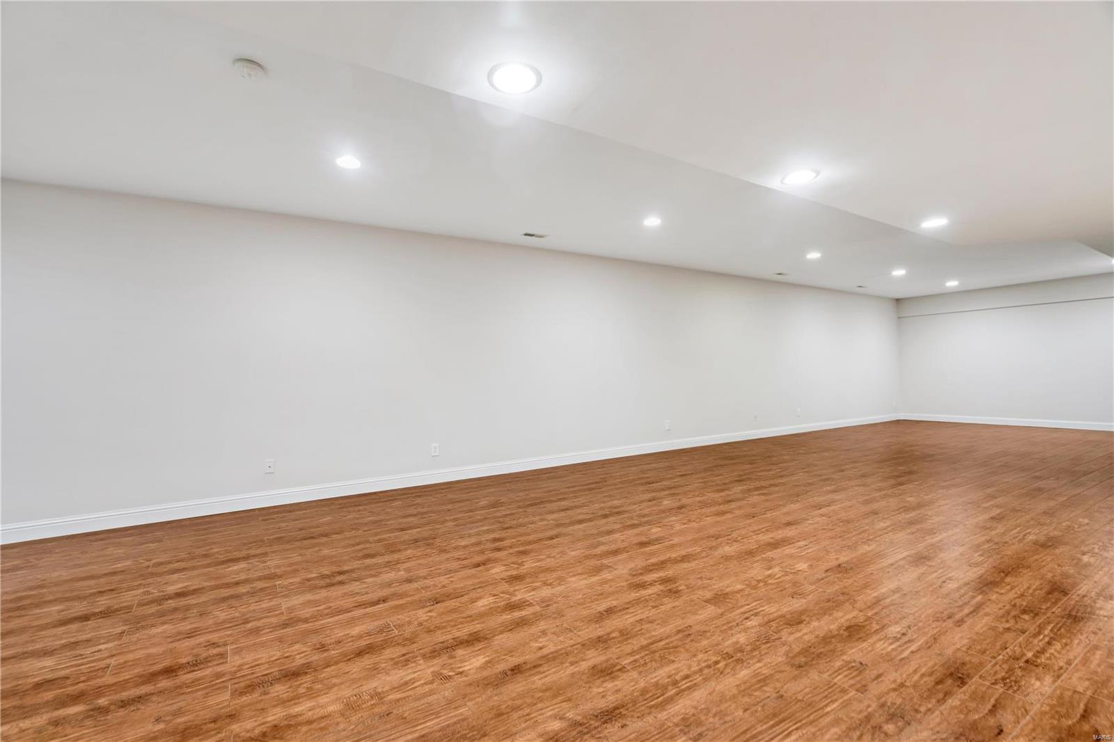 4979 Ambs Road St. Louis, MO 63128 - Photo 33 of 45