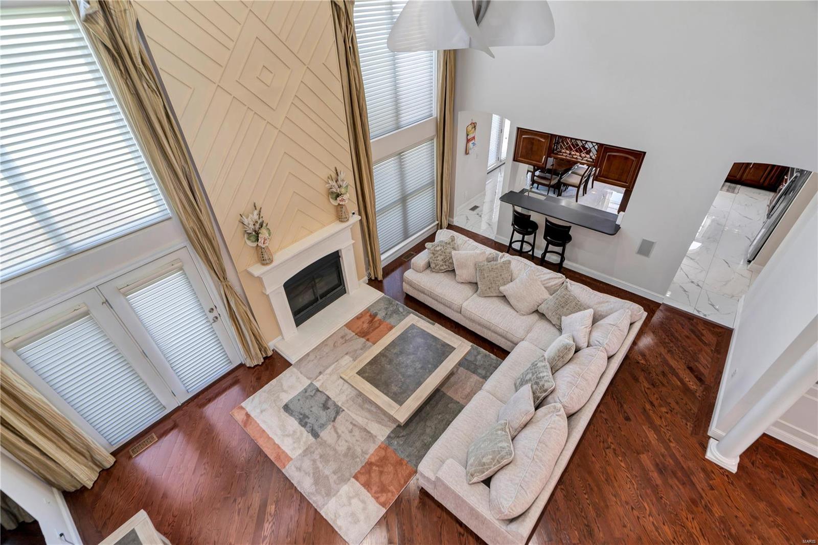 4979 Ambs Road St. Louis, MO 63128 - Photo 4 of 45