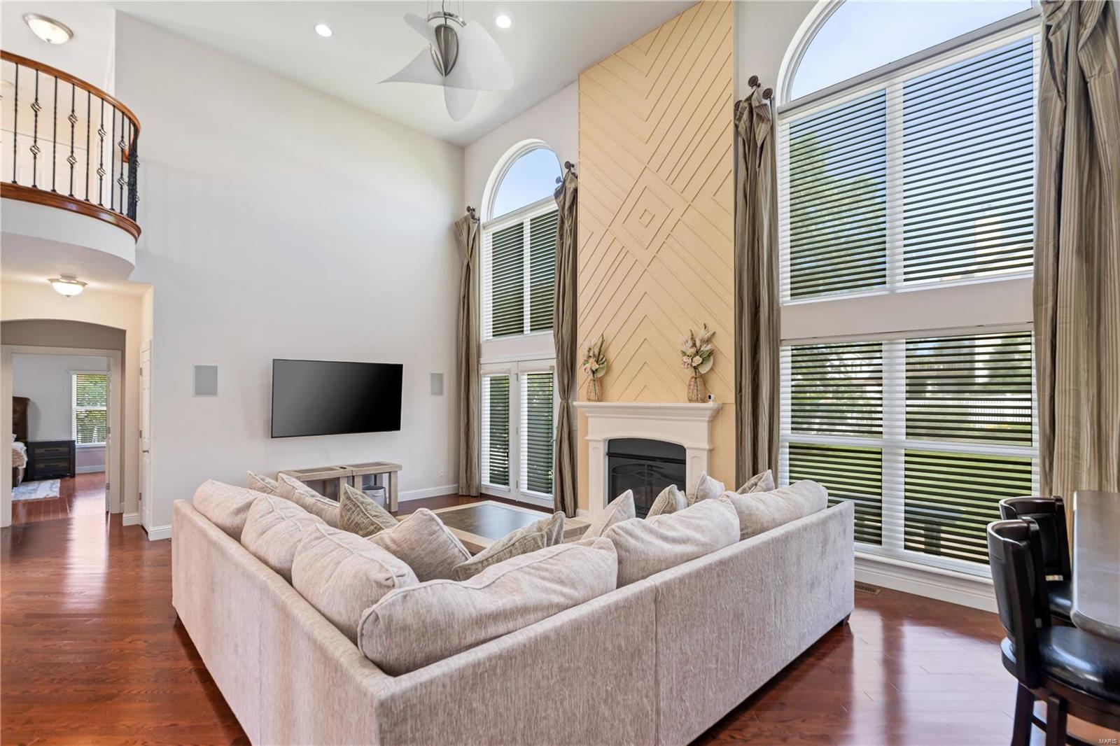 4979 Ambs Road St. Louis, MO 63128 - Photo 9 of 45