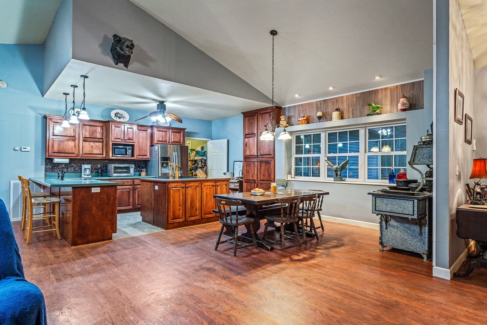 675 Tabletop Road Monterey, TN 38574 - Photo 8 of 39 Gallery Image 8