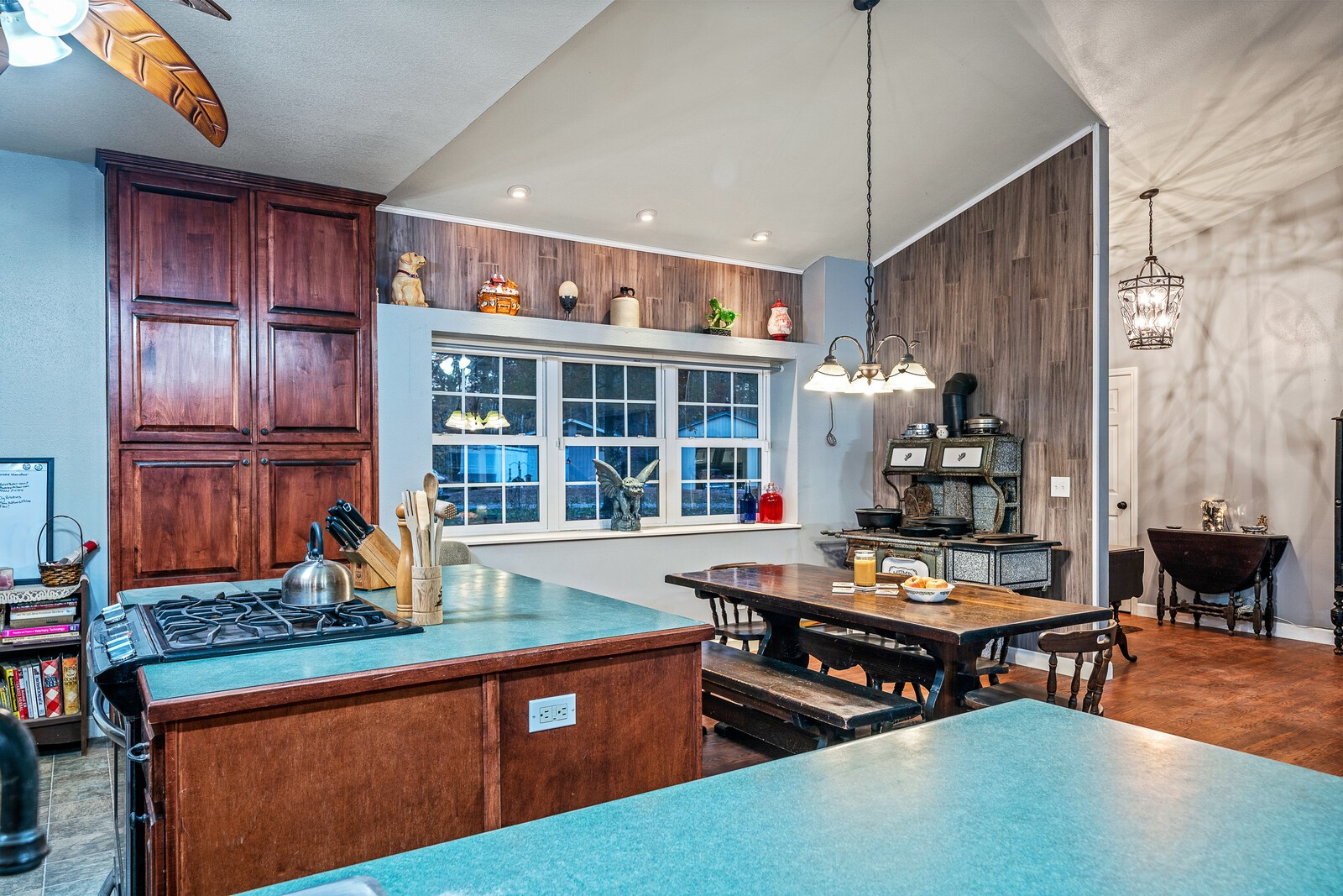 675 Tabletop Road Monterey, TN 38574 - Photo 10 of 39 Gallery Image 10