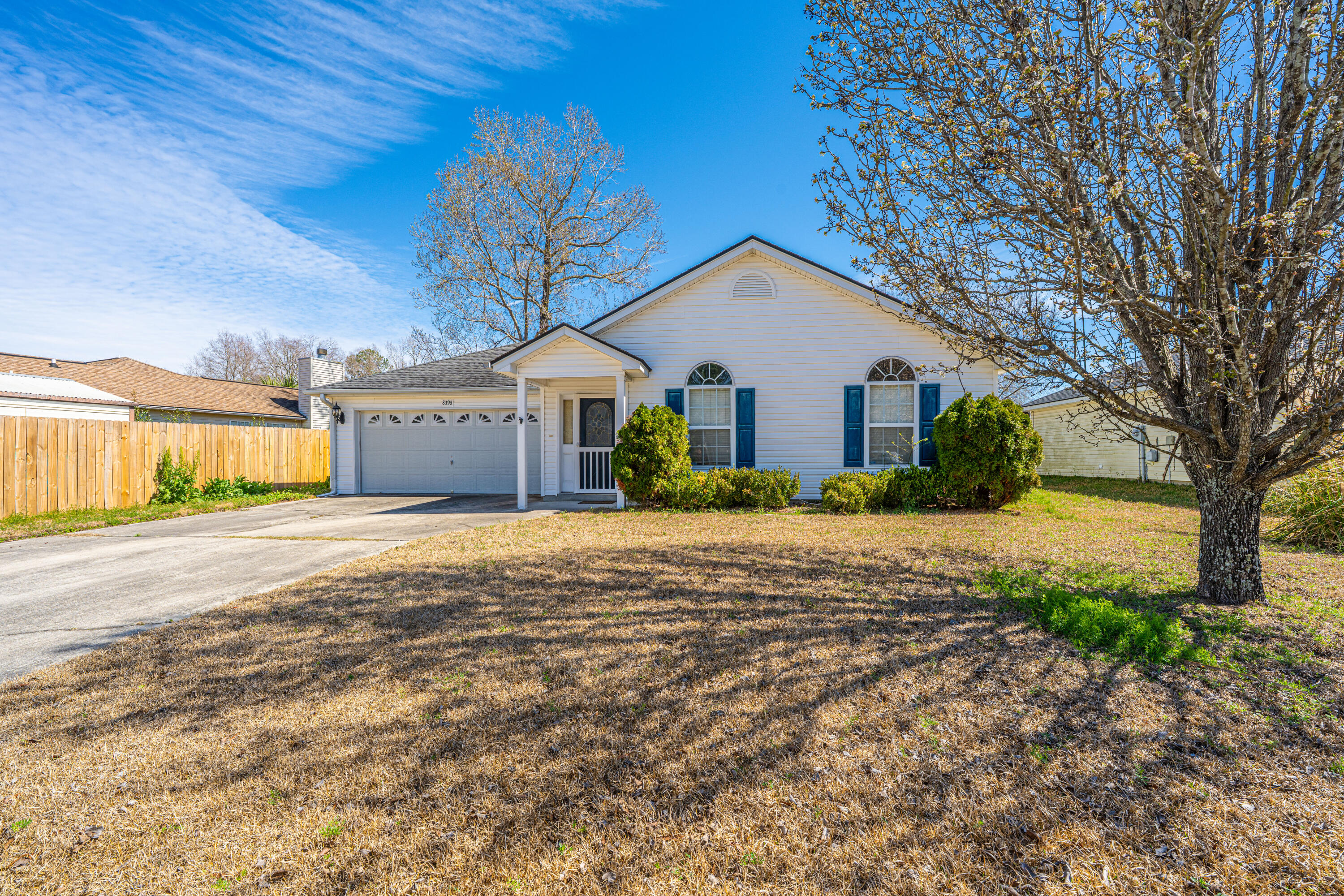8396 Waltham Road North Charleston, SC 29406 - Photo 2 of 30 8396WalthamRd002