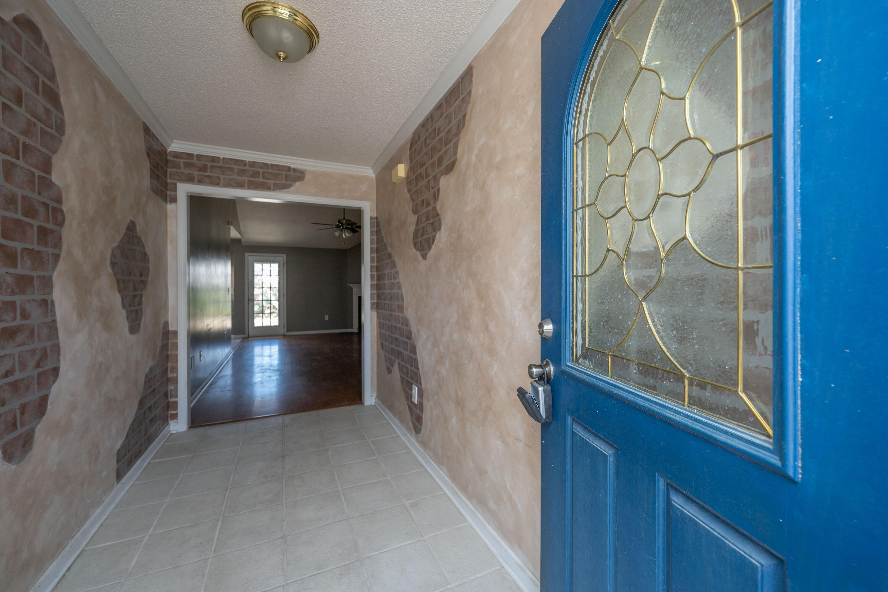 8396 Waltham Road North Charleston, SC 29406 - Photo 3 of 30 8396WalthamRd004