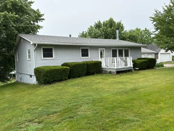 $201,000 | 507 Main Street, Reynolds, IL 61279