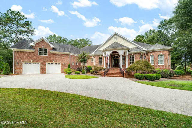 $889,000 | 162 River Ridge Drive, Wallace, NC 28466