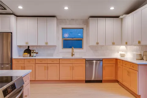 $535,000 | 918 Glen Oaks Boulevard, Dallas, TX 75232