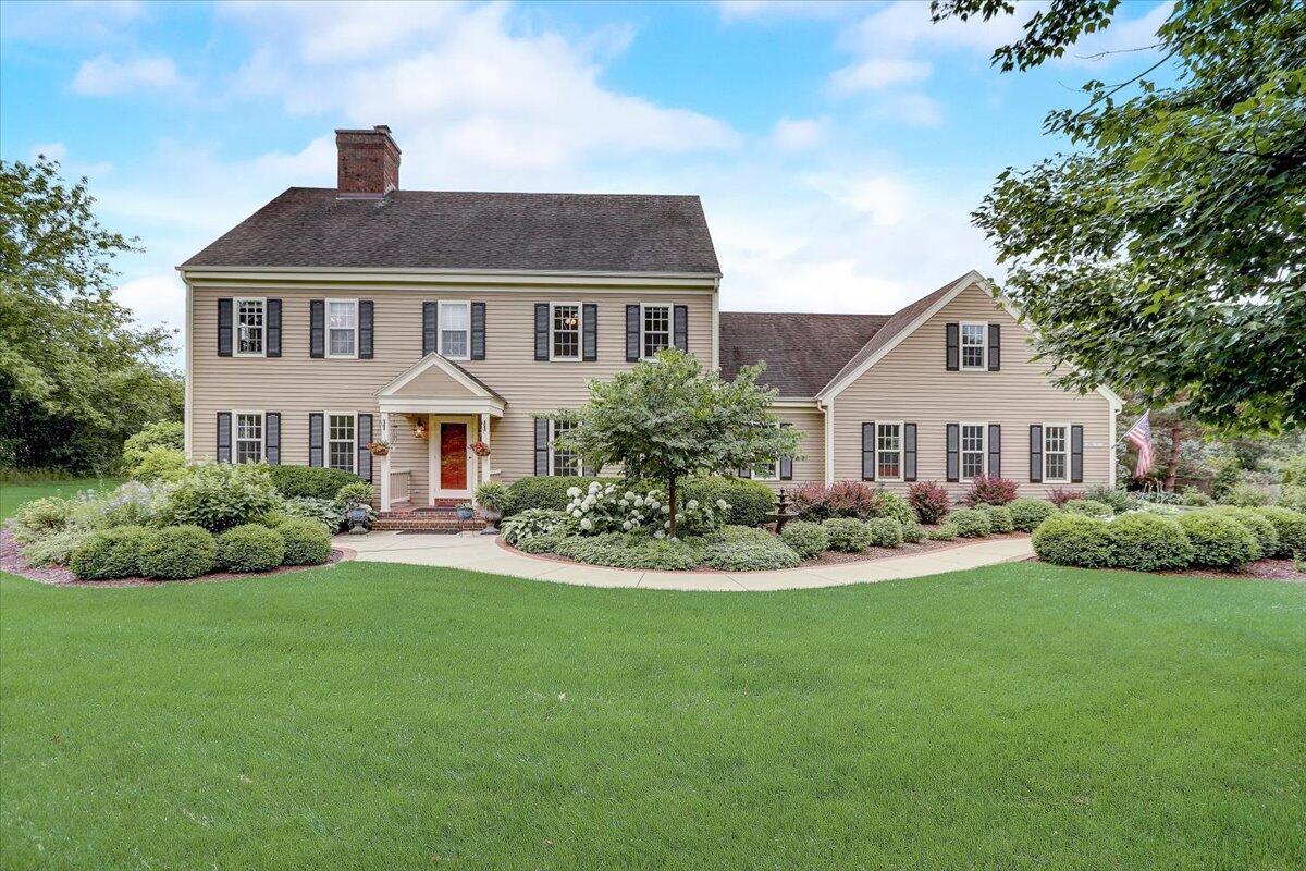 Stunning Lang Colonial