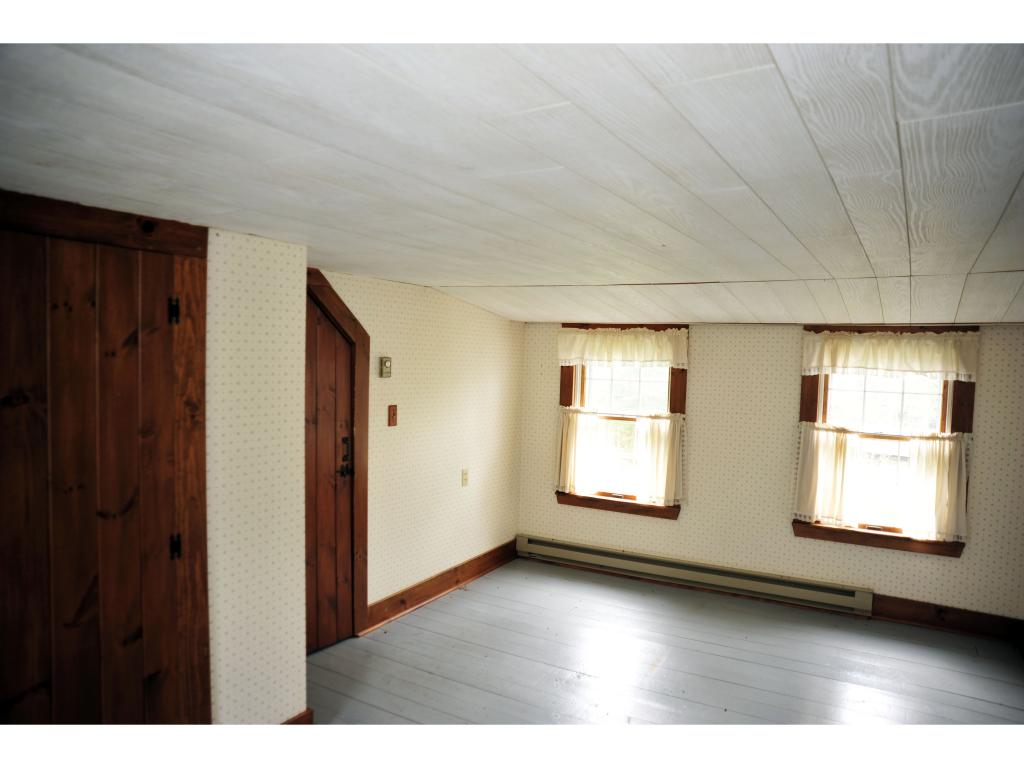 1025 Hurricane Mountain Road Intervale, NH 03845 - Photo 19 of 25
