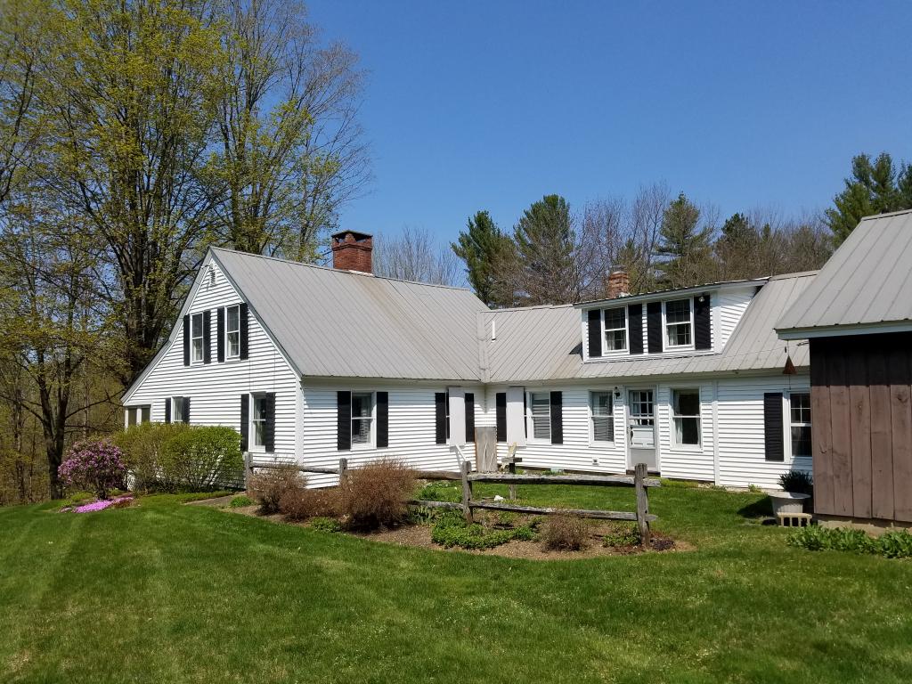 1025 Hurricane Mountain Road Intervale, NH 03845 - Photo 4 of 25