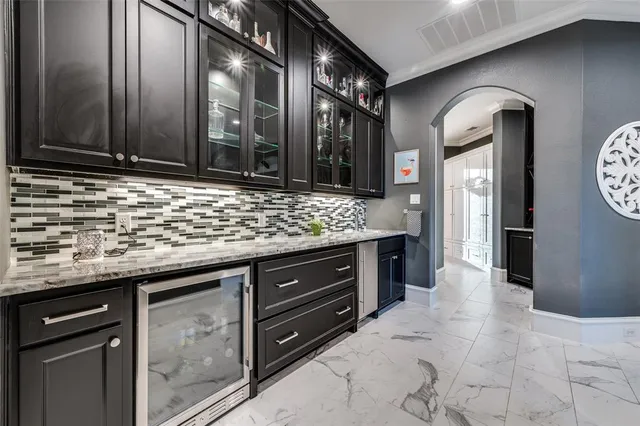 a view of a workspace with furniture