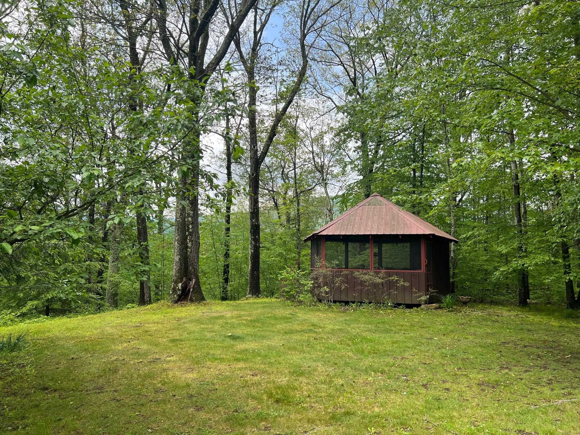 159 Danby Mountain Road Dorset, VT 05251 - Photo 13 of 14 Gallery Image 13