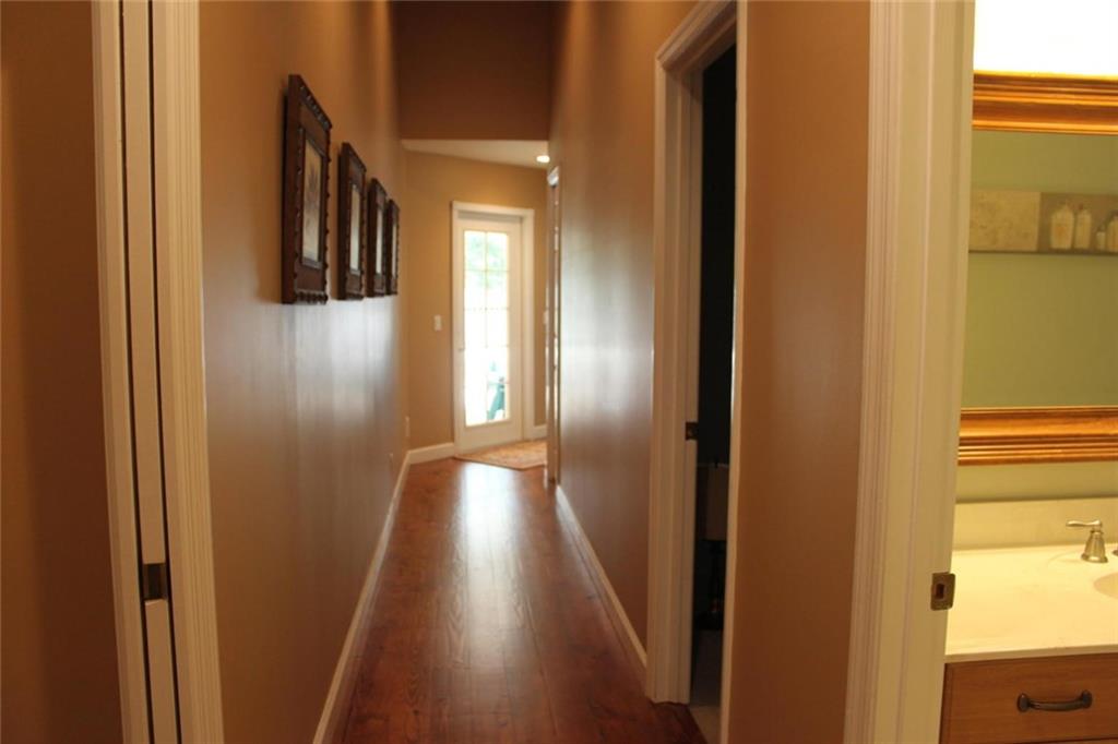 10902 Southwest Hawkview Circle Stuart, FL 34997 - Photo 37 of 78 Gallery Image 37