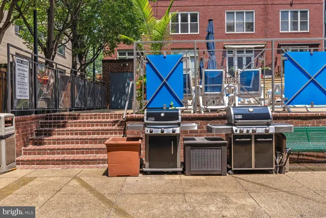 $714,900 | 1401 17th Street Northwest, Unit 302, Washington, DC 20036