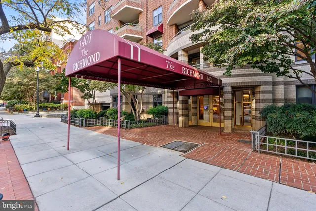 $714,900 | 1401 17th Street Northwest, Unit 302, Washington, DC 20036
