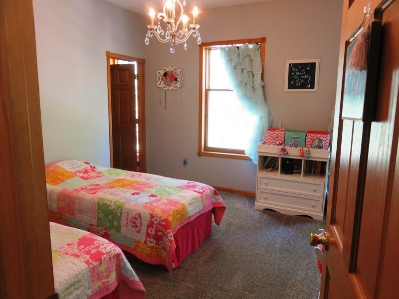 225 North 9th Street Decatur, IN 46733 - Photo 15 of 24