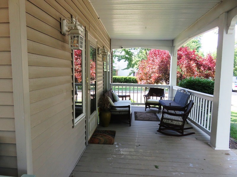 225 North 9th Street Decatur, IN 46733 - Photo 4 of 24