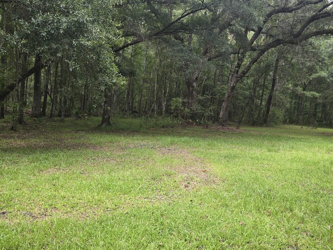 land 12