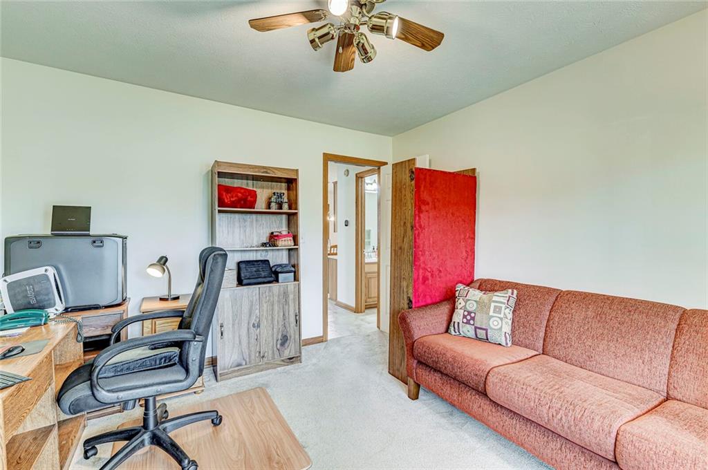 2272 Reston Lane Columbus, IN 47203 - Photo 18 of 27 Gallery Image 18