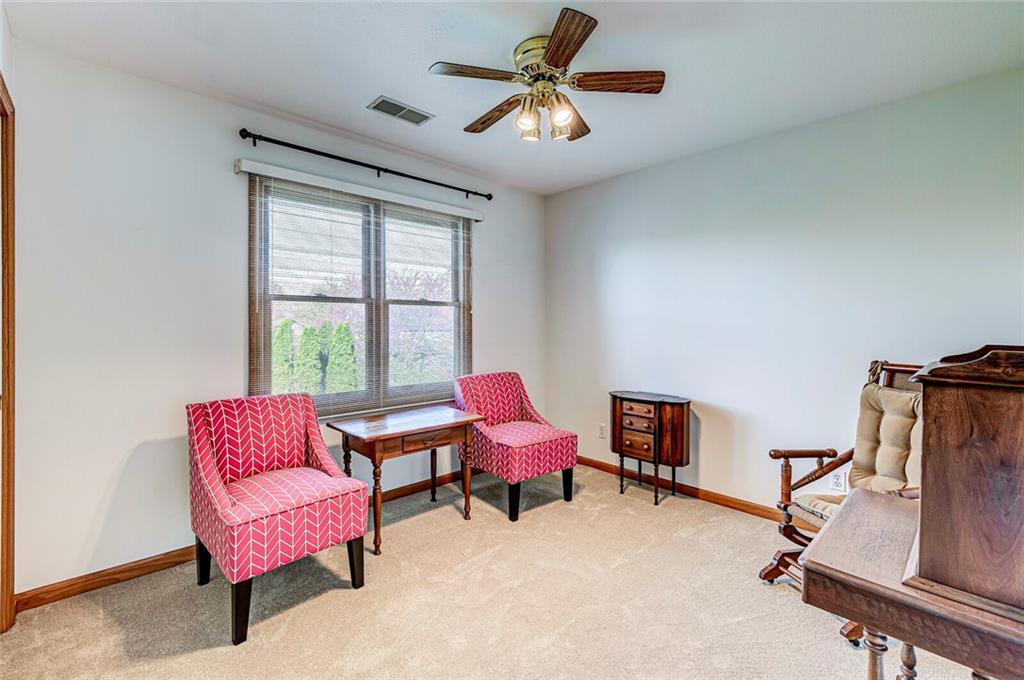 2272 Reston Lane Columbus, IN 47203 - Photo 23 of 27 Gallery Image 23