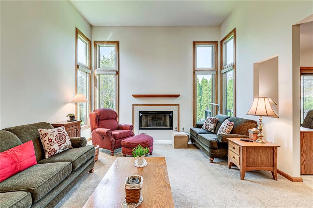 2272 Reston Lane Columbus, IN 47203 - Photo 7 of 27 Gallery Image 7