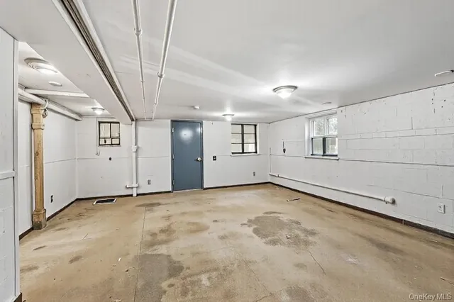 $1,200,000 | 61-12 Main Street | Queensboro Hill