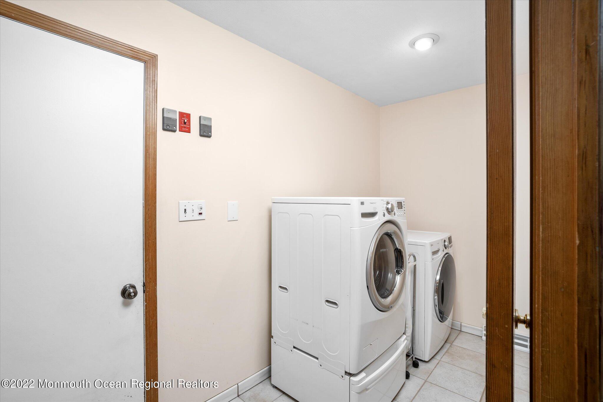 143 Davis Station Road Cream Ridge, NJ 08514 - Photo 11 of 25 Laundry