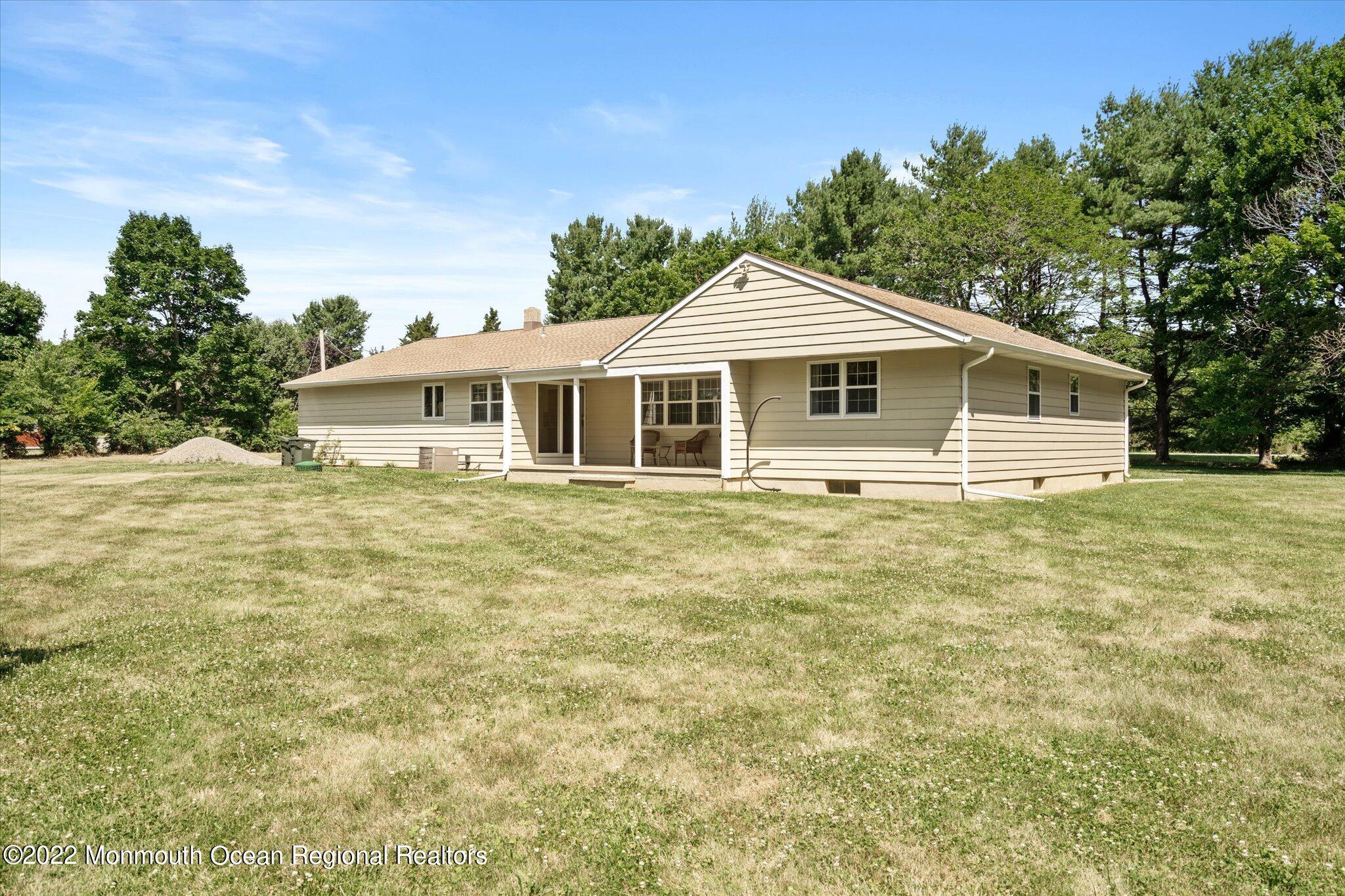 143 Davis Station Road Cream Ridge, NJ 08514 - Photo 24 of 25 Exterior back