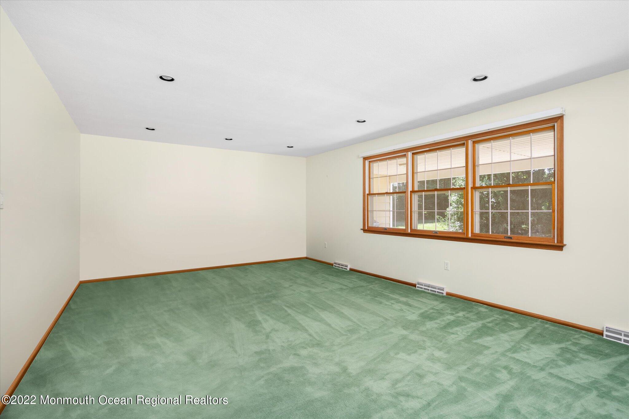 143 Davis Station Road Cream Ridge, NJ 08514 - Photo 4 of 25 Family Room