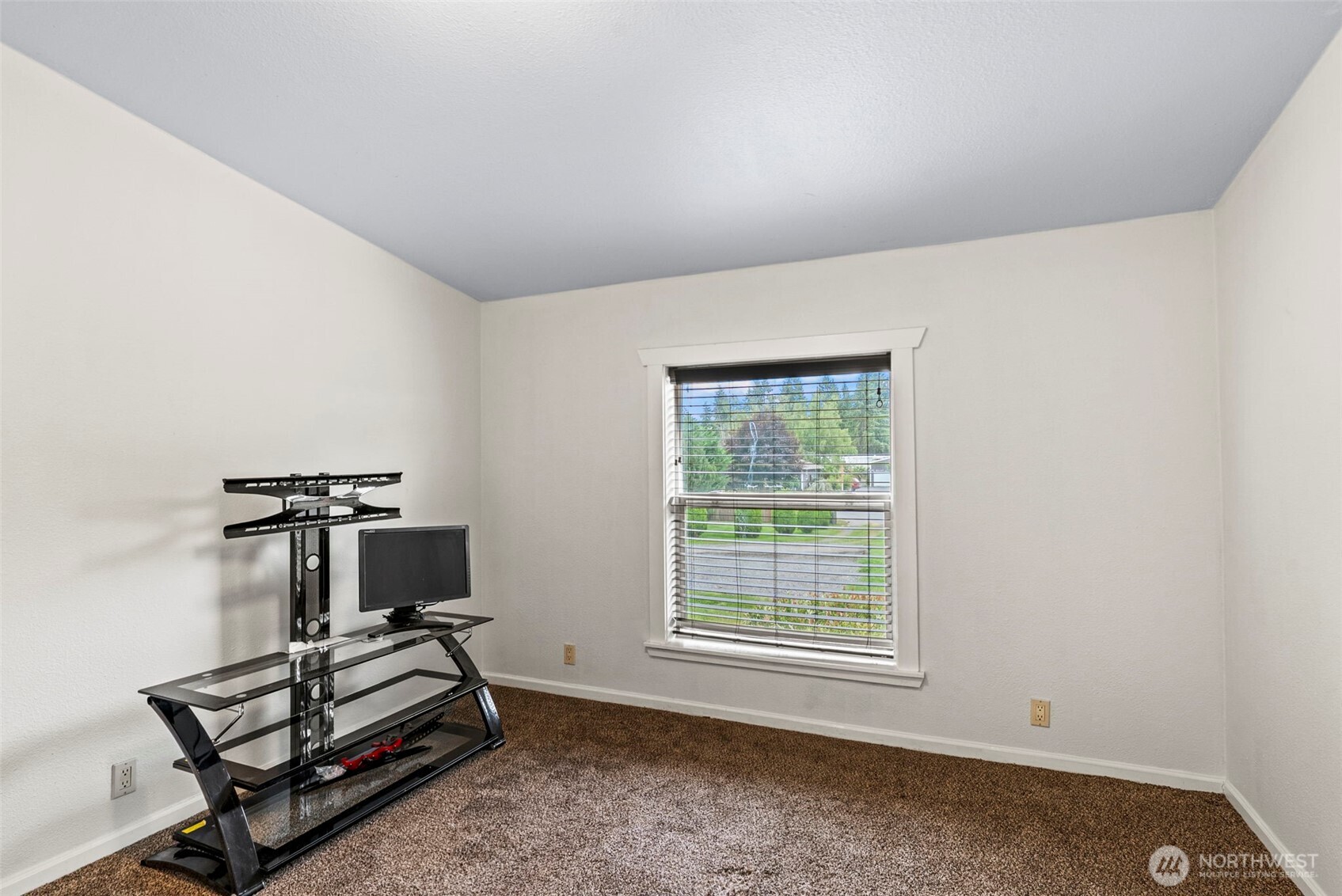 19008 Prairie Street Southwest Rochester, WA 98579 - Photo 18 of 31