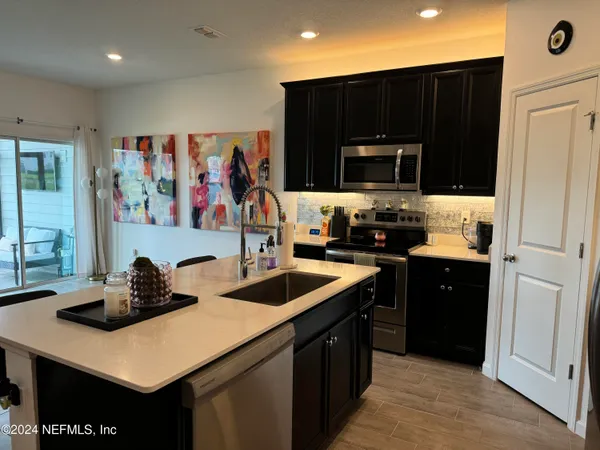 $2,395 | 12851 Josslyn Lane, Jacksonville, FL 32246