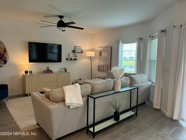 $2,395 | 12851 Josslyn Lane, Jacksonville, FL 32246