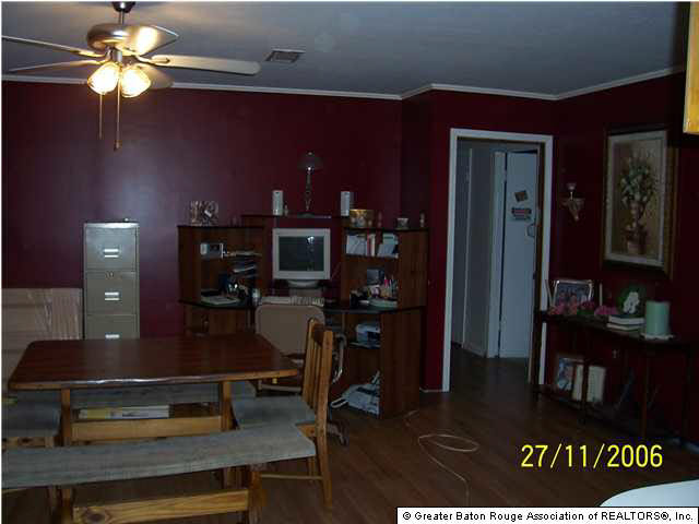 9655 Rustling Oaks Drive Baton Rouge, LA 70818 - Photo 3 of 8 Gallery Image 3