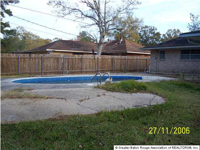 9655 Rustling Oaks Drive Baton Rouge, LA 70818 - Photo 8 of 8 Gallery Image 8