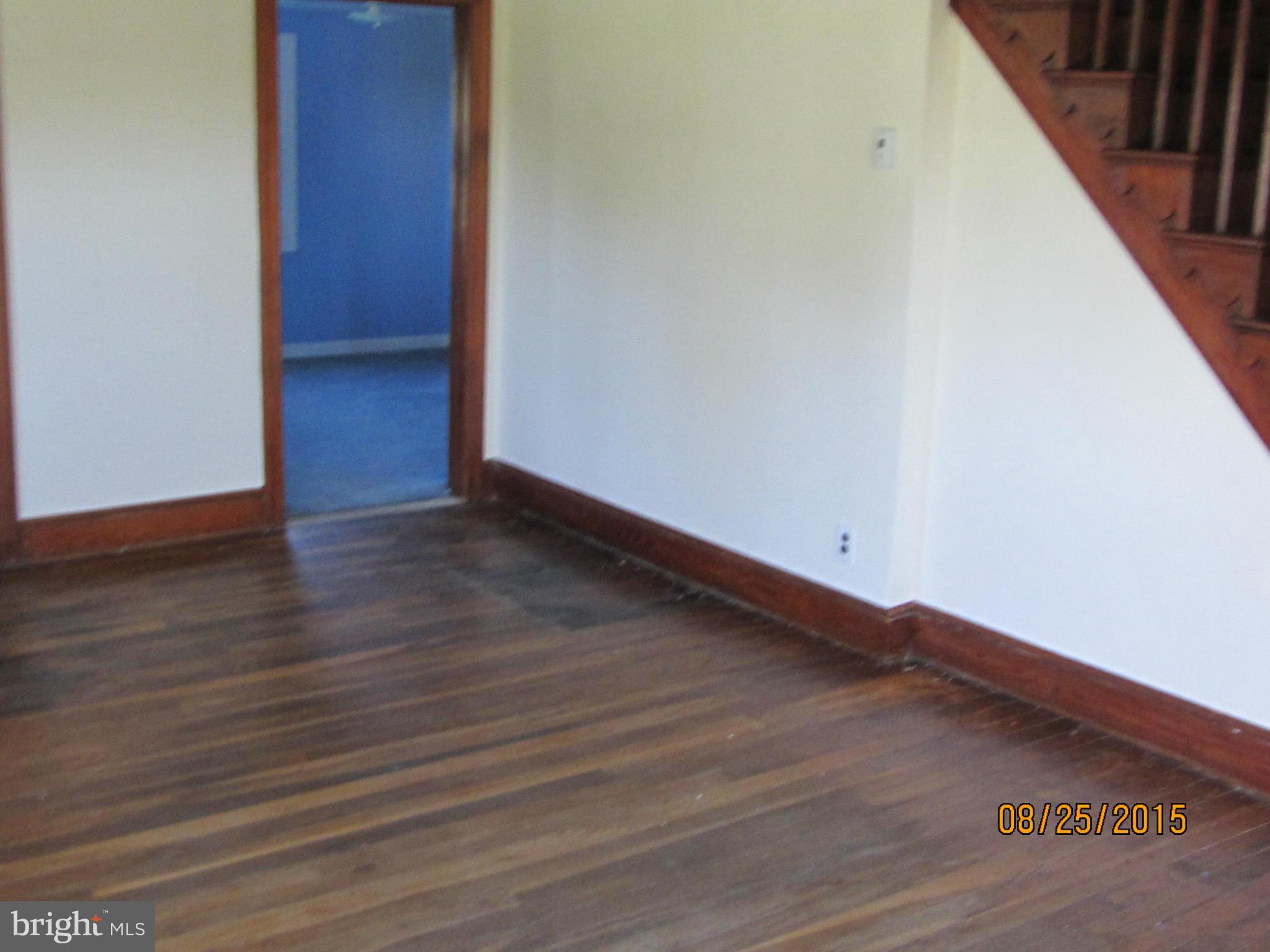3427 Scarboro Road Street, MD 21154 - Photo 20 of 29 Living Room