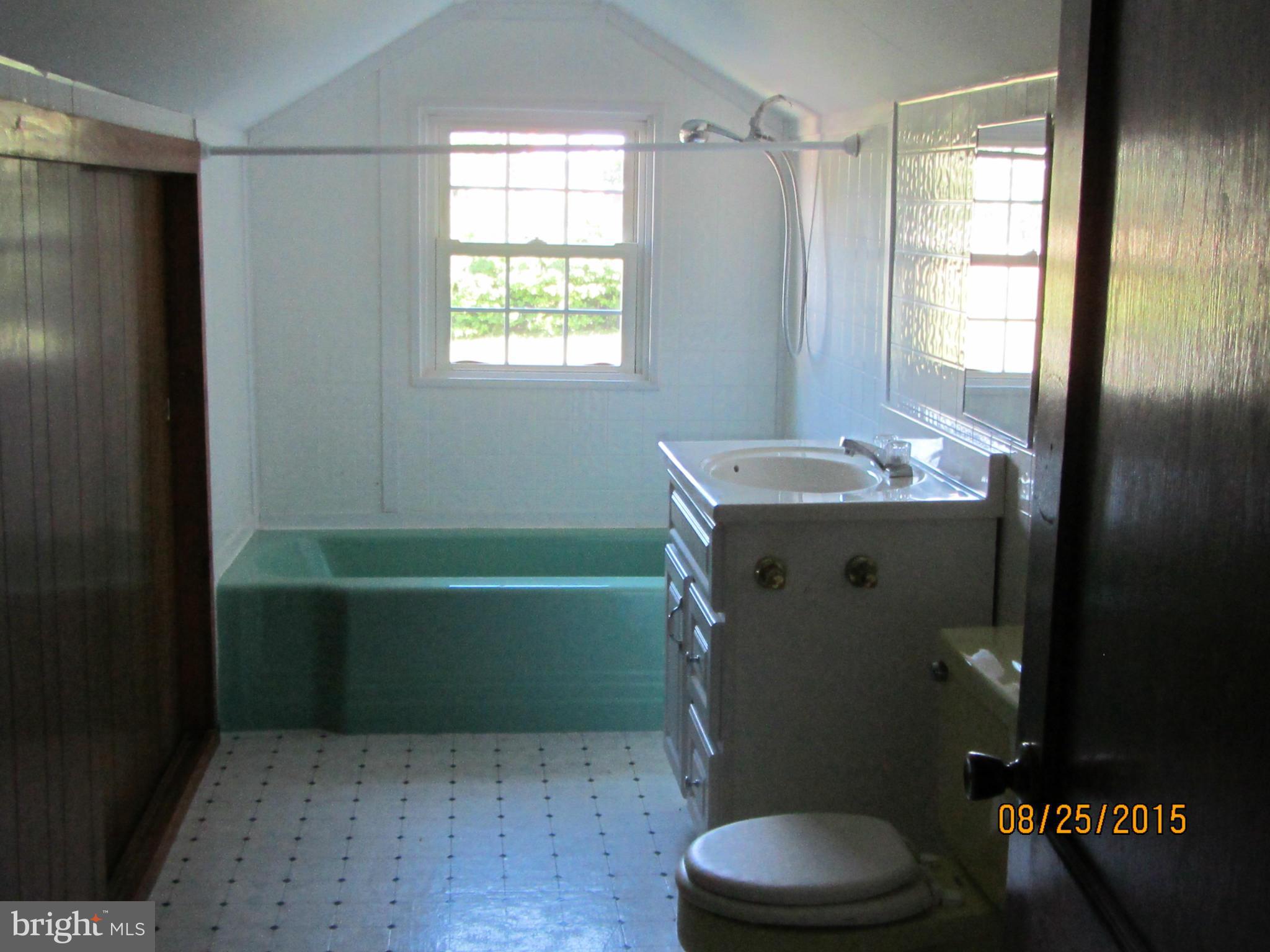 3427 Scarboro Road Street, MD 21154 - Photo 25 of 29 Bath