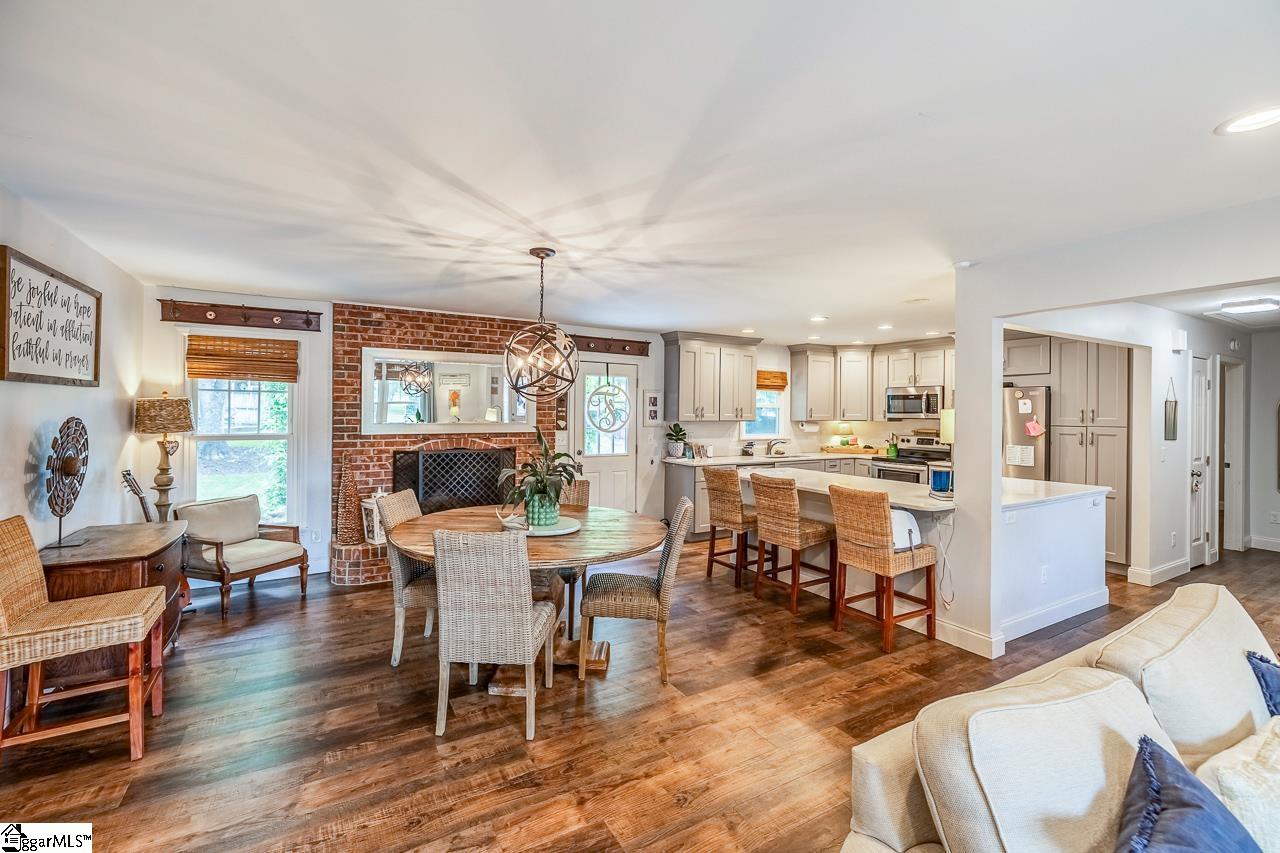 301 Devenger Road Greer, SC 29650 - Photo 13 of 32