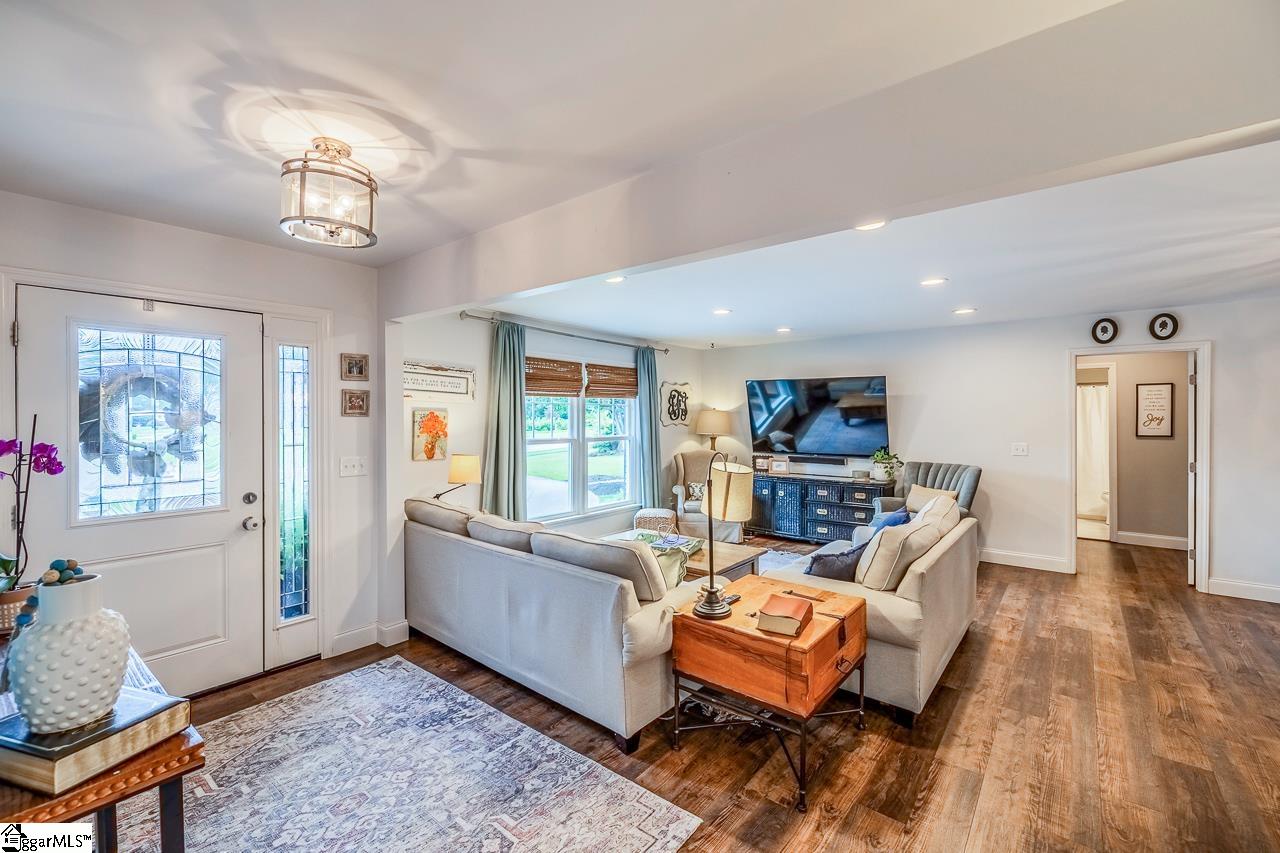 301 Devenger Road Greer, SC 29650 - Photo 2 of 32